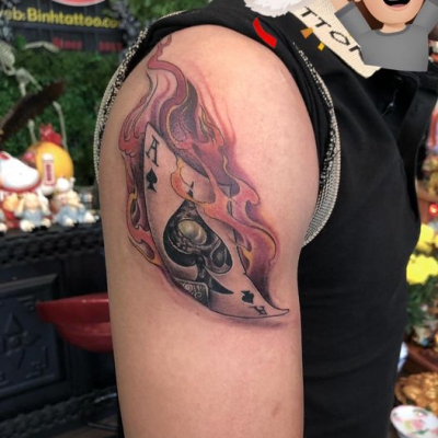 Hình xăm do thợ bên bình thực hiện
